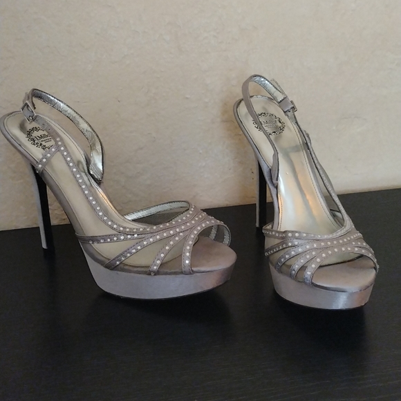 🔥L.miller silver rhinestone heels - Picture 4 of 8